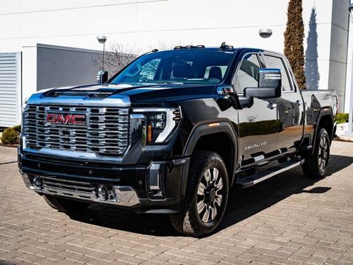 Onyx Black 2025 GMC Sierra 3500 Denali