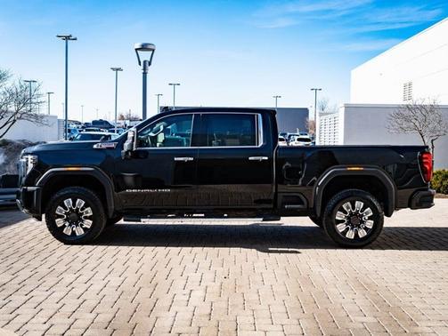 Onyx Black 2025 GMC Sierra 3500 Denali