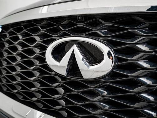 Gray 2025 INFINITI QX60 SENSORY