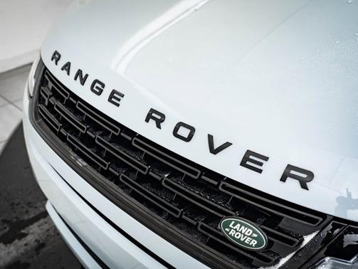 2024 Land Rover Range Rover Evoque Dynamic SE