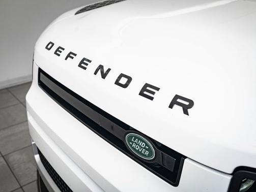 2020 Land Rover Defender HSE