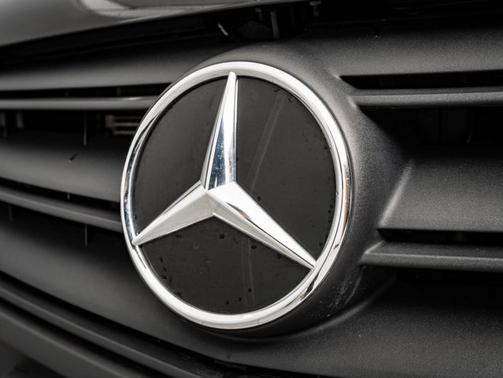 2023 Mercedes-Benz Metris Passenger
