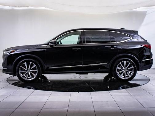 2025 Acura MDX w/Technology Package