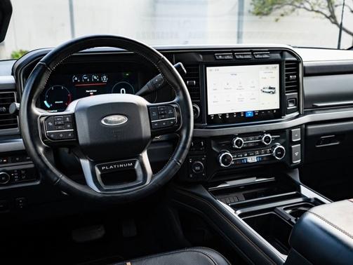 2024 Ford F-250 Platinum