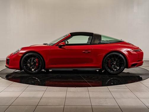 2017 Porsche 911 Targa 4 GTS