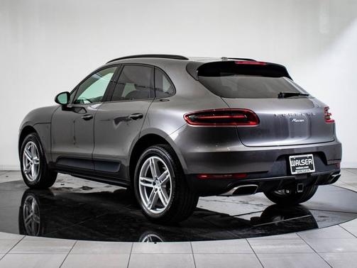 2018 Porsche Macan Base