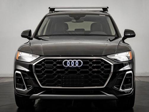 2023 Audi Q5 S line Premium Plus