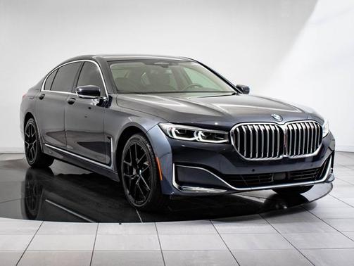 2020 BMW 740 740i