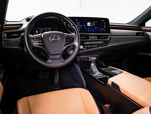 Eminent White Pearl 2022 Lexus ES 250 ES 250