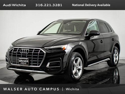 Black Metallic 2023 Audi Q5 Premium