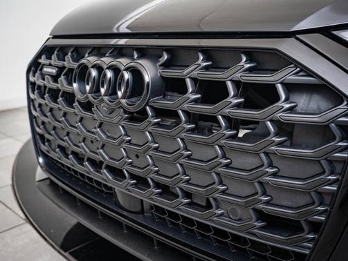 2022 Audi A8 L 55