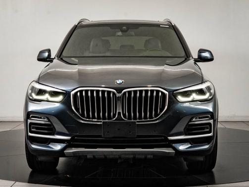 Arctic Gray Metallic 2019 BMW X5 xDrive40i