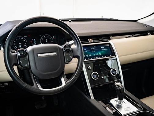 2020 Land Rover Discovery Sport SE