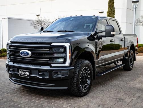 2025 Ford F-250 Platinum