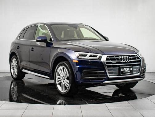 2018 Audi Q5 2.0T Premium Plus