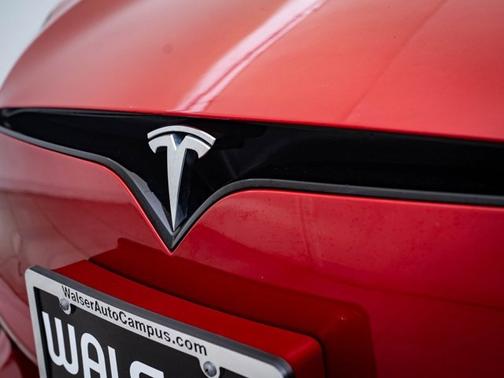 2023 Tesla Model S Standard Range