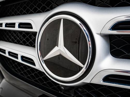 2023 Mercedes-Benz GLS 450 Base