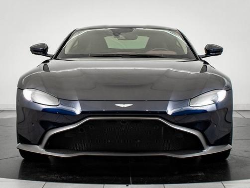 2020 Aston Martin Vantage 