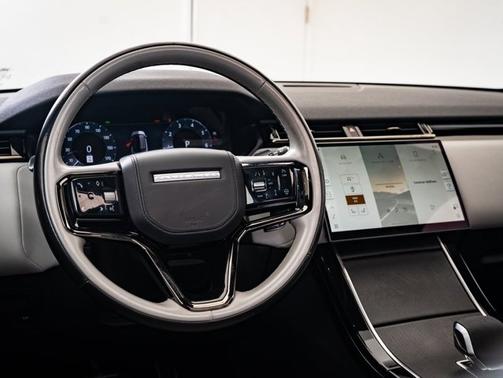 2024 Land Rover Range Rover Velar Dynamic SE