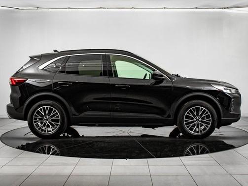 Agate Black Metallic 2024 Ford Escape PHEV PHEV