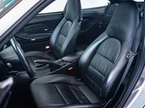 2004 Porsche 911 Carrera