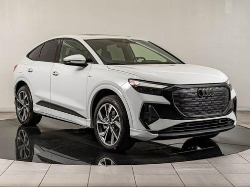 Glacier White 2023 Audi Q4 e-tron Premium