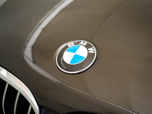 2016 BMW 750 i xDrive