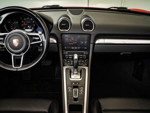 2021 Porsche 718 Boxster 