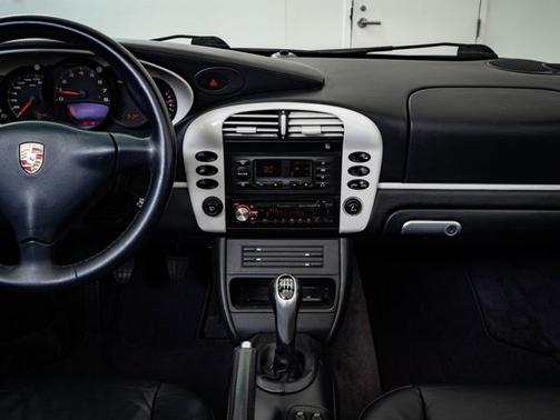 2005 Porsche 911 Carrera