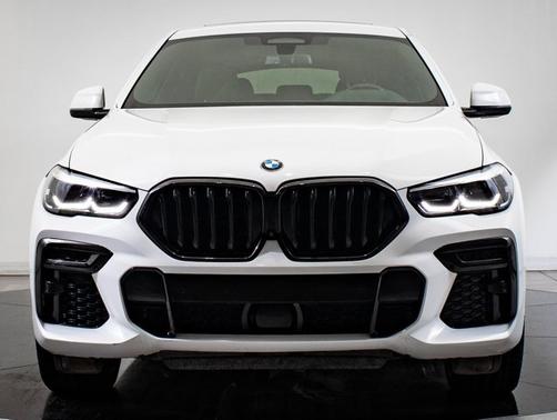 2023 BMW X6 xDrive40i