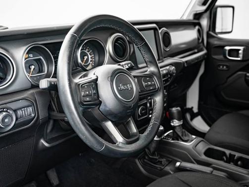 2021 Jeep Wrangler Willys