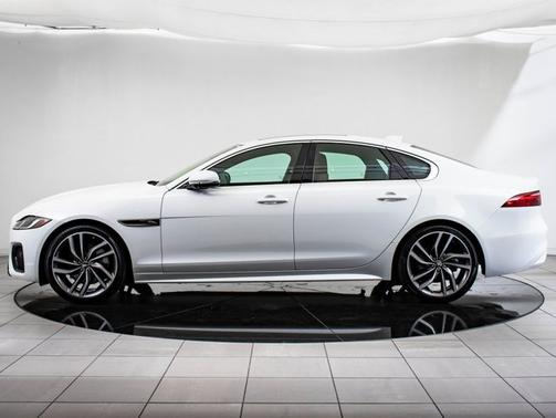 2024 Jaguar XF R-Dynamic SE