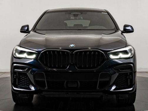 Carbon Black Metallic 2022 BMW X6 M50i