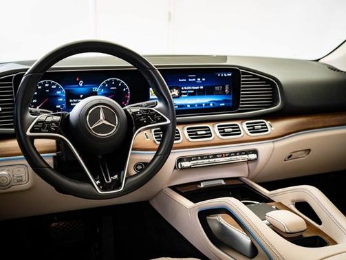 Emerald Green 2024 Mercedes-Benz GLE 450 GLE 450