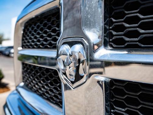 Granite Crystal Metallic Clearcoat 2018 RAM 3500 SLT