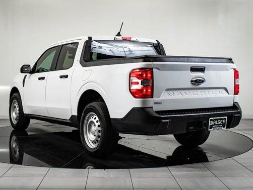 Oxford White 2024 Ford Maverick XL