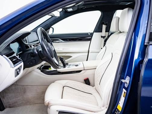 2021 BMW ALPINA B7 ALPINA B7 xDrive