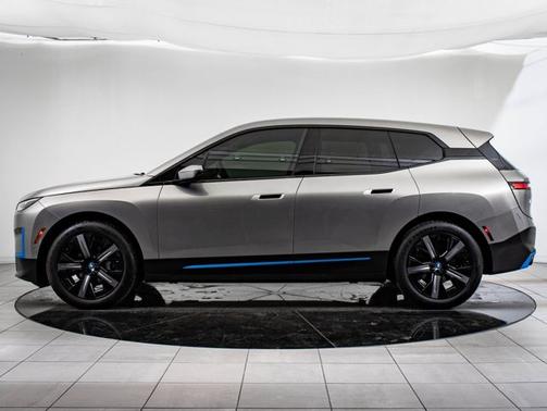 2024 BMW iX xDrive50