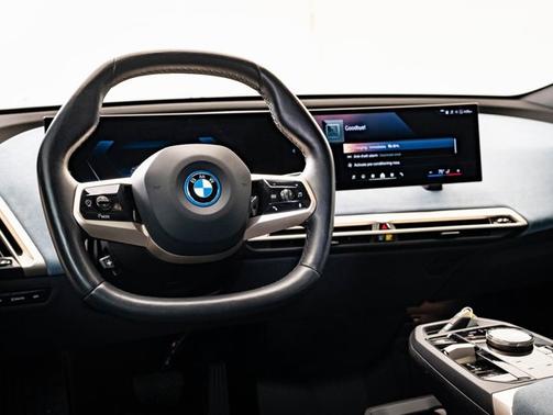 2024 BMW iX xDrive50