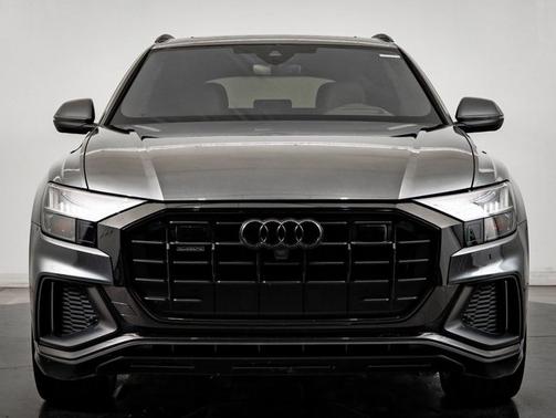 2021 Audi Q8 Prestige