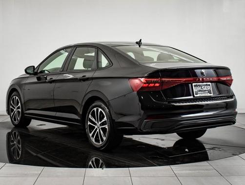 2025 Volkswagen Jetta Sport