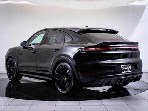 2024 Porsche Cayenne Turbo GT