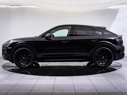 2024 Porsche Cayenne Turbo GT