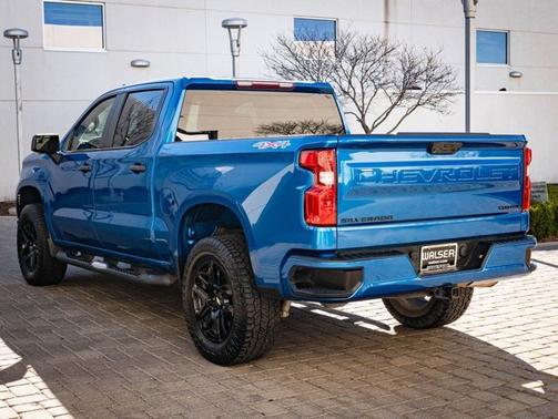 Glacier Blue Metallic 2022 Chevrolet Silverado 1500 Custom