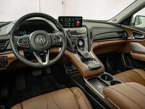 Platinum White Pearl 2026 Acura RDX w/Advance Package