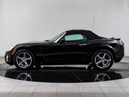Black Onyx 2007 Saturn Sky