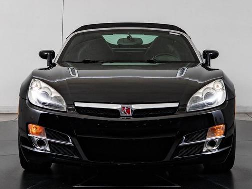 Black Onyx 2007 Saturn Sky