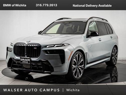 2023 BMW X7 M60i
