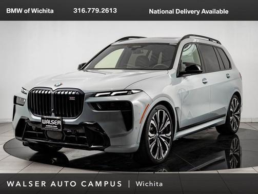 2023 BMW X7 M60i