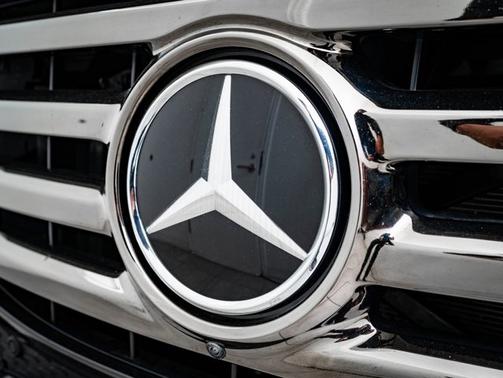 2025 Mercedes-Benz GLS 450 Base